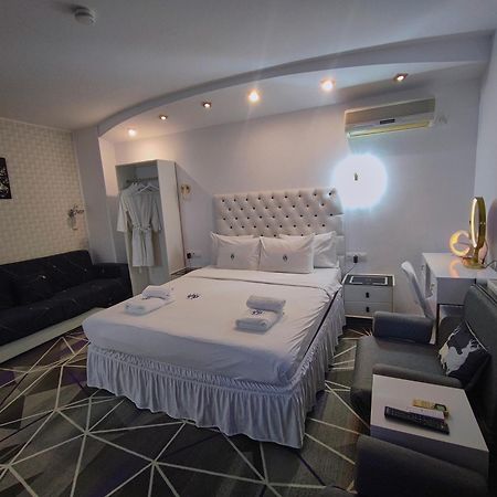 Amethyst House Therme & Bucharest Otopeni Airport Exteriér fotografie